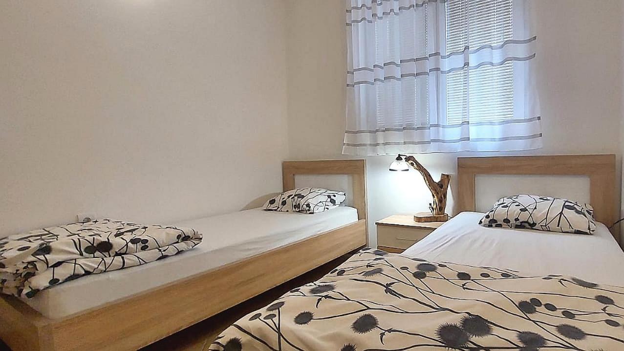 D & S Family Apartments Будва Екстериор снимка